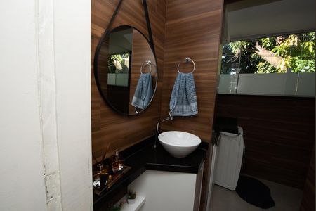 Apartamento à venda com 120m², 3 quartos e 1 vaga Apartamento à venda com 120m², 3 quartos e 1 vagaBanheiro 1