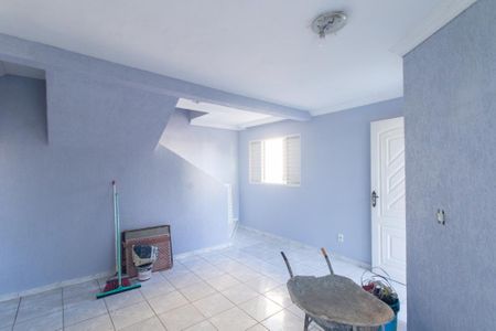 Casa para alugar com 120m², 3 quartos e sem vaga Casa para alugar com 120m², 3 quartos e sem vagaSala