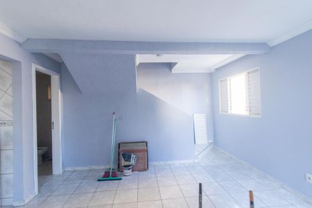 Casa para alugar com 120m², 3 quartos e sem vaga Casa para alugar com 120m², 3 quartos e sem vagaSala