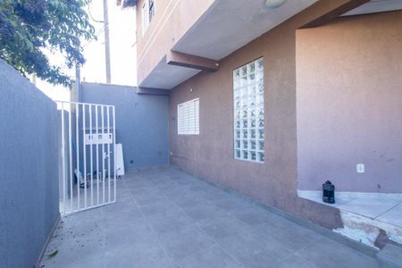Casa para alugar com 120m², 3 quartos e sem vaga Casa para alugar com 120m², 3 quartos e sem vagaFachada