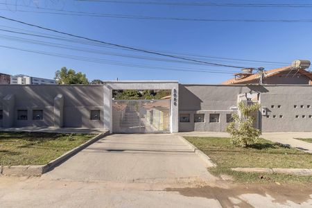 Fachada de casa de condomínio para alugar com 2 quartos, 54m² em Nova Pampulha, Belo Horizonte