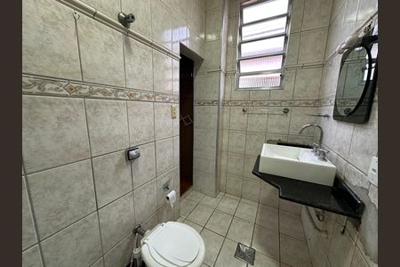 Apartamento para alugar com 112m², 2 quartos e 1 vaga Apartamento para alugar com 112m², 2 quartos e 1 vagaBanheiro da Suíte