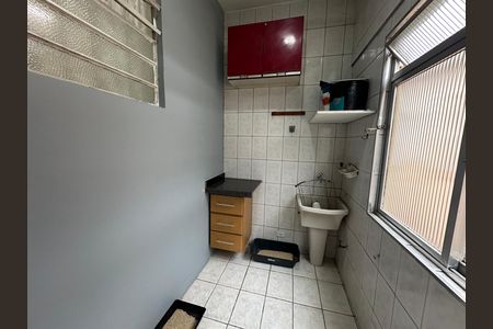 Área de Serviço de apartamento para alugar com 2 quartos, 112m² em Centro, São Vicente