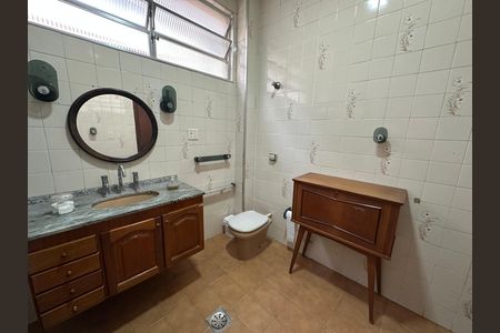 Apartamento para alugar com 112m², 2 quartos e 1 vaga Apartamento para alugar com 112m², 2 quartos e 1 vagaBanheiro Social