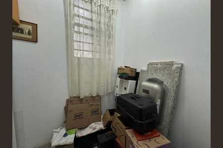 Quarto de Serviço de apartamento para alugar com 2 quartos, 112m² em Centro, São Vicente