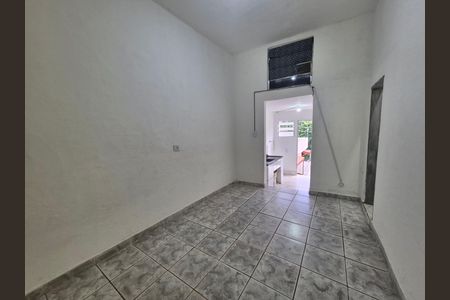 Casa para alugar com 1 quarto, 15m² em Jardim Panorama, Taboão da Serra