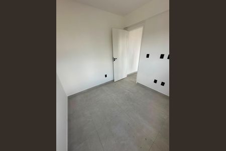 Quarto de apartamento à venda com 1 quarto, 30m² em Vila Aricanduva, São Paulo