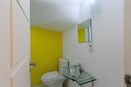 Casa para alugar com 185m², 3 quartos e 3 vagasBanheiro
