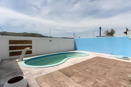 Casa para alugar com 185m², 3 quartos e 3 vagasPiscina