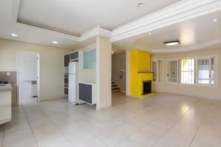 Casa para alugar com 185m², 3 quartos e 3 vagasSala