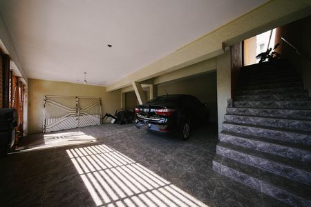Garagem de casa à venda com 3 quartos, 250m² em Cidade Patriarca, São Paulo