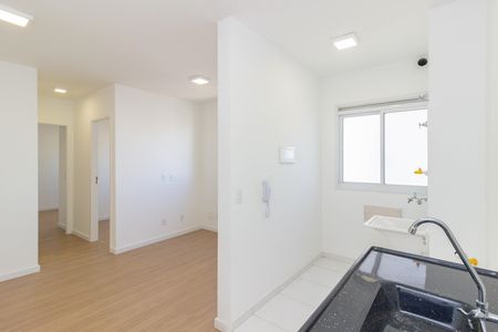 Cozinha de apartamento à venda com 2 quartos, 42m² em Vila Souza, São Paulo