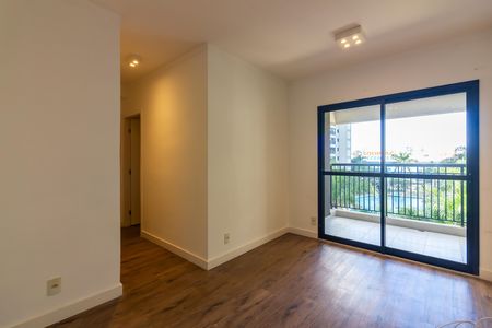 Sala  de apartamento para alugar com 2 quartos, 61m² em Continental, Osasco