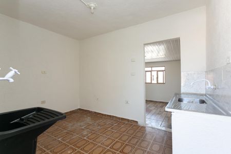 Cozinha  de casa para alugar com 1 quarto, 30m² em Jardim Silva Teles, São Paulo