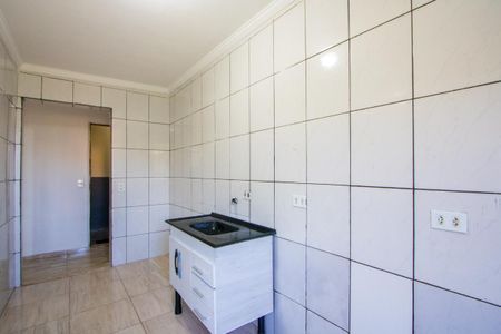 Cozinha de apartamento à venda com 2 quartos, 55m² em Jardim Santo André Cdhu, Santo André