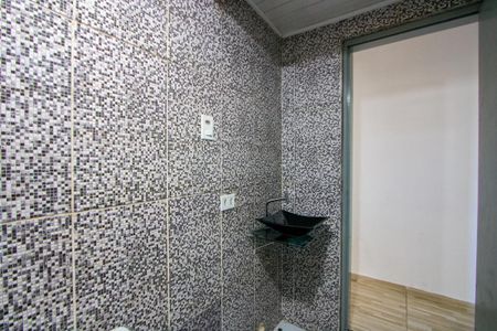 Apartamento à venda com 55m², 2 quartos e 1 vaga Apartamento à venda com 55m², 2 quartos e 1 vagaBanheiro
