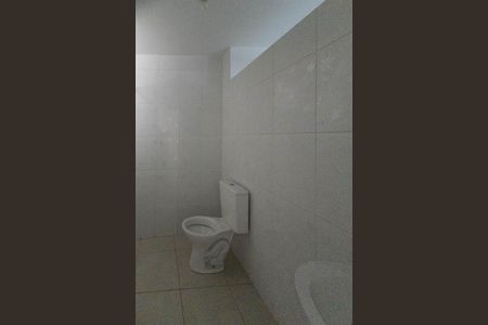 Banheiro de kitnet/studio para alugar com 1 quarto, 35m² em Jardim Japao, São Paulo
