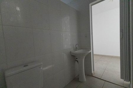 Banheiro de kitnet/studio para alugar com 1 quarto, 35m² em Jardim Japao, São Paulo