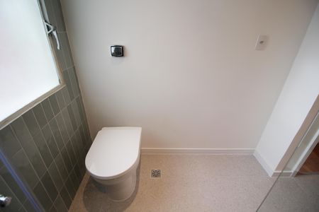Apartamento à venda com 110m², 3 quartos e 1 vaga Apartamento à venda com 110m², 3 quartos e 1 vagaBanheiro da Suíte