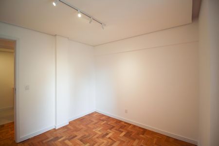 Apartamento à venda com 110m², 3 quartos e 1 vaga Apartamento à venda com 110m², 3 quartos e 1 vagaQuarto 1