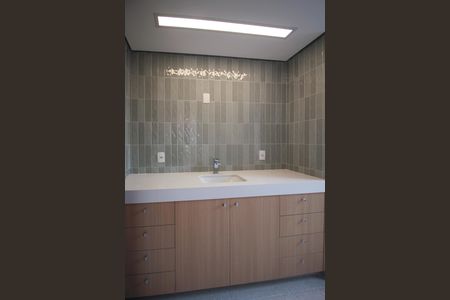 Apartamento à venda com 110m², 3 quartos e 1 vaga Apartamento à venda com 110m², 3 quartos e 1 vagaBanheiro da Suíte