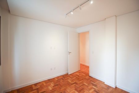 Apartamento à venda com 110m², 3 quartos e 1 vaga Apartamento à venda com 110m², 3 quartos e 1 vagaQuarto 1