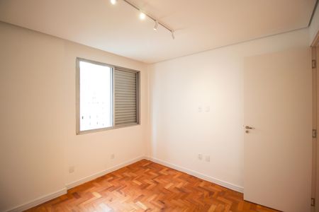 Apartamento à venda com 110m², 3 quartos e 1 vaga Apartamento à venda com 110m², 3 quartos e 1 vagaQuarto 1