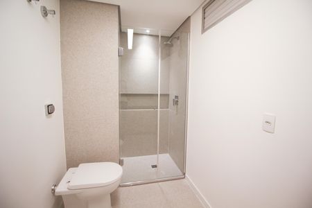 Apartamento à venda com 110m², 3 quartos e 1 vaga Apartamento à venda com 110m², 3 quartos e 1 vagaBanheiro