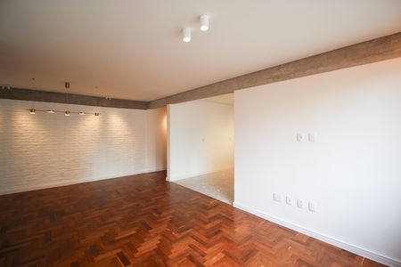 Apartamento à venda com 110m², 3 quartos e 1 vaga Apartamento à venda com 110m², 3 quartos e 1 vagaSala