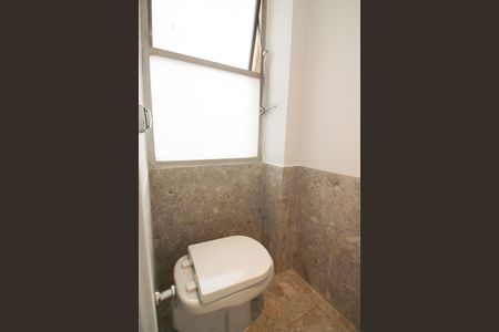 Apartamento à venda com 110m², 3 quartos e 1 vaga Apartamento à venda com 110m², 3 quartos e 1 vagaLavabo