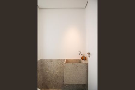 Apartamento à venda com 110m², 3 quartos e 1 vaga Apartamento à venda com 110m², 3 quartos e 1 vagaLavabo