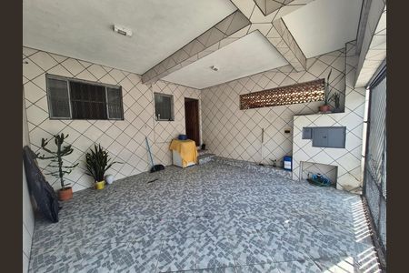 Garagem - II Carros de casa à venda com 3 quartos, 130m² em Parque Ipe, São Paulo