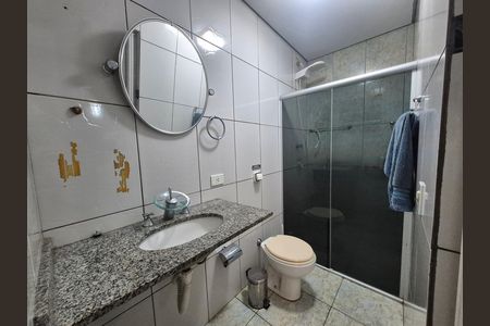 Casa à venda com 130m², 3 quartos e 2 vagas Casa à venda com 130m², 3 quartos e 2 vagasBanheiro - Térreo