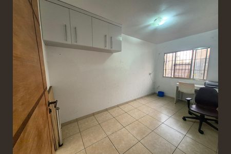 Casa à venda com 130m², 3 quartos e 2 vagas