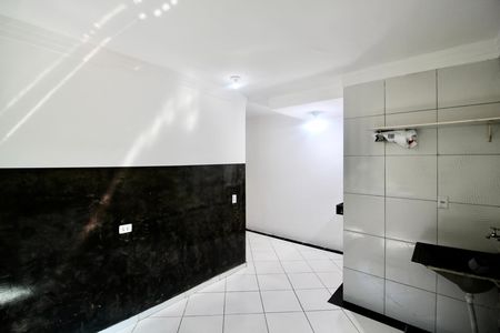 Casa para alugar com 2 quartos, 40m² em Parque Cisper, São Paulo