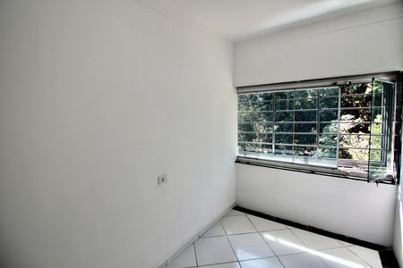 Quarto 1 de casa de condomínio para alugar com 2 quartos, 40m² em Parque Cisper, São Paulo