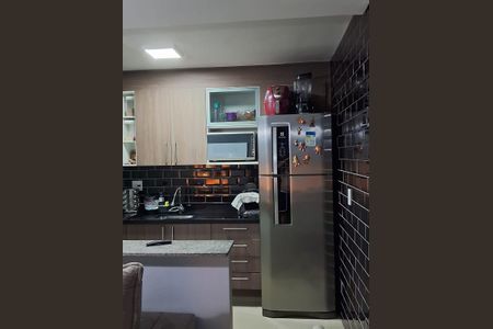 Cozinha de apartamento para alugar com 2 quartos, 53m² em Padroeira, Osasco
