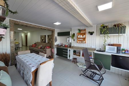 Apartamento para alugar com 5 quartos, 173m² em Aviação, Praia Grande