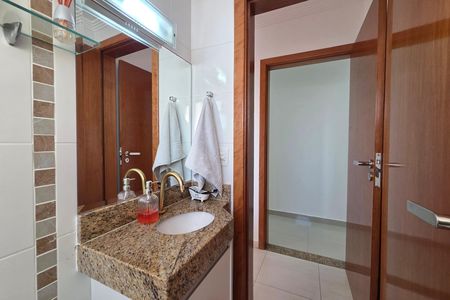Apartamento para alugar com 173m², 5 quartos e 3 vagas Apartamento para alugar com 173m², 5 quartos e 3 vagasBanheiro da Suíte 2