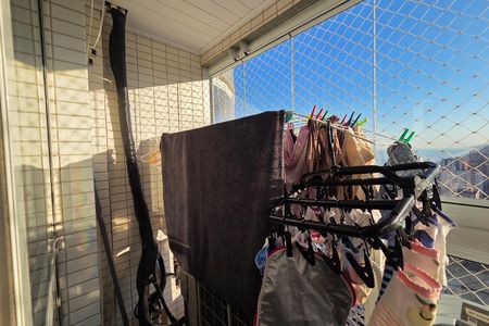 Apartamento para alugar com 173m², 5 quartos e 3 vagas Apartamento para alugar com 173m², 5 quartos e 3 vagasVaranda de serviço