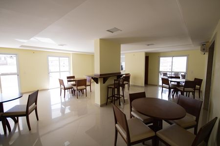 Apartamento para alugar com 173m², 5 quartos e 3 vagas Apartamento para alugar com 173m², 5 quartos e 3 vagasÁrea comum - Salão de festas