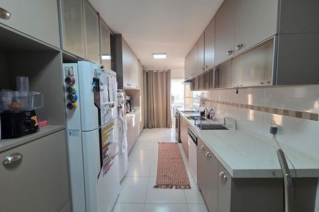 Cozinha de apartamento para alugar com 5 quartos, 173m² em Aviação, Praia Grande