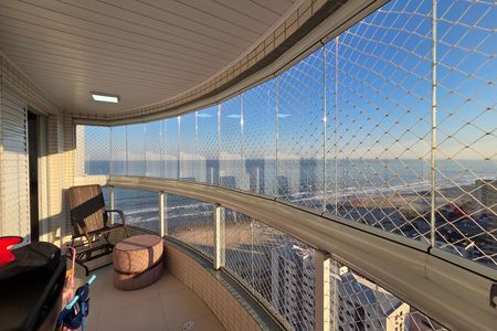 Apartamento para alugar com 173m², 5 quartos e 3 vagas Apartamento para alugar com 173m², 5 quartos e 3 vagasVaranda do quarto 2