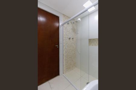 Banheiro social de casa para alugar com 3 quartos, 120m² em Santana, São Paulo