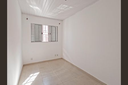 Casa de Condomínio para alugar com 2 quartos, 40m² em Vila Picinin, São Paulo