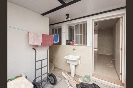 Casa de condomínio para alugar com 40m², 2 quartos e sem vaga