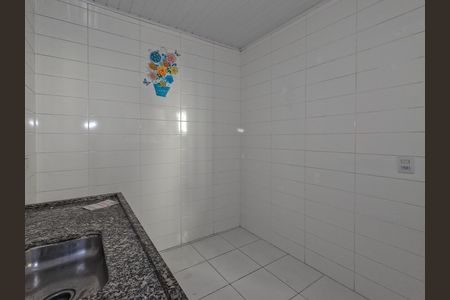 Casa de Condomínio para alugar com 2 quartos, 40m² em Vila Picinin, São Paulo