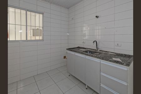 Casa de Condomínio para alugar com 2 quartos, 40m² em Vila Picinin, São Paulo
