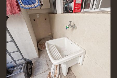 Casa de condomínio para alugar com 40m², 2 quartos e sem vaga