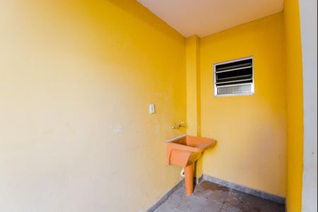 Casa para alugar com 42m², 1 quarto e sem vagaÁrea de Serviço